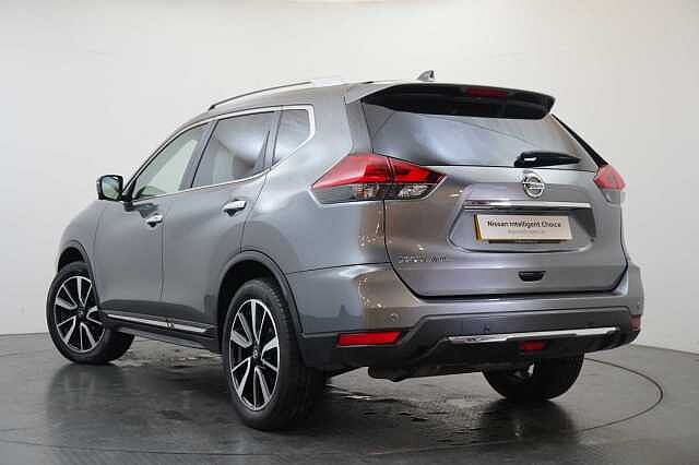 Nissan X-Trail 1.7 dCi 150 2WD Tekna with 5 Seats + BOSE Audio and Panoramic Sunroof