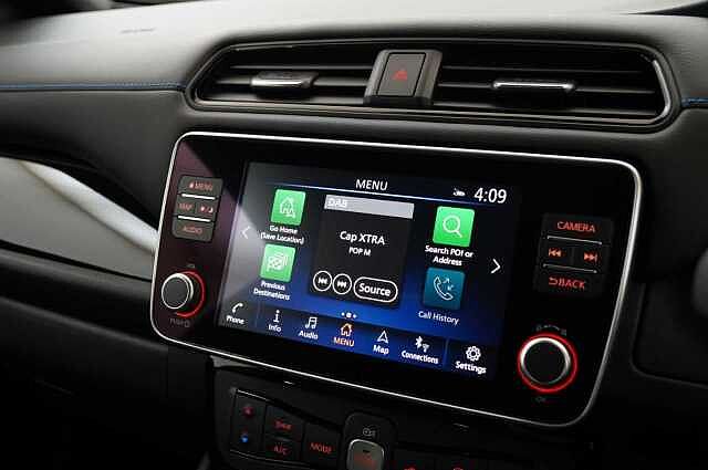 Nissan LEAF 39KW N-Connecta Auto with Sat Nav and 360 View Cameras