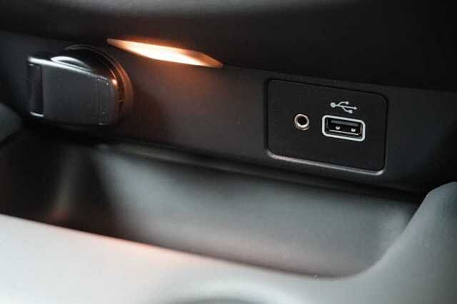 Nissan Juke 1.0 DIG-T 117 Tekna DCT Auto with BOSE Audio and Pro Pilot Technology