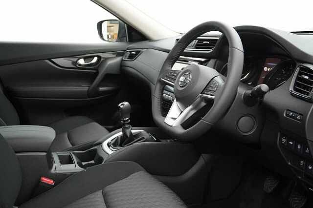 Nissan X-Trail 1.7 dCi 150 2WD N-TEC with 5 Seats and Sunroof + Drive Assist Technology