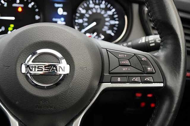 Nissan X-Trail 1.7 dCi 150 2WD N-TEC with 5 Seats and Sunroof + Drive Assist Technology