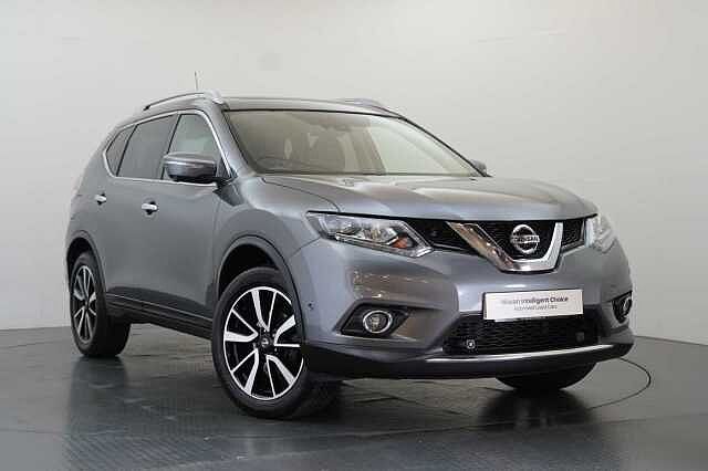 Nissan X-Trail 1.6 dCi 130 2WD Tekna X-Tronic Auto with 5 Seats and Panoramic Sunroof