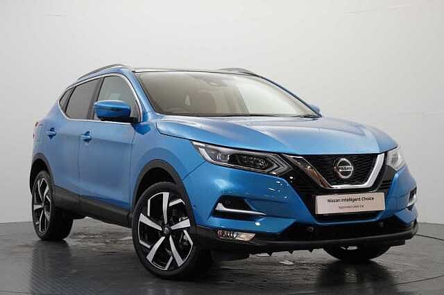 Nissan Qashqai 1.7 dCi 150 4WD Tekna X-Tronic Auto with Pro Pilot and Glass Roof