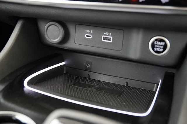 Nissan X-Trail 1.5 VC-T MH 163 N-Connecta X-Tronic Auto with 7 Seats + Nav and 360 Cameras