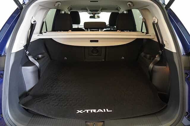 Nissan X-Trail 1.5 VC-T MH 163 N-Connecta X-Tronic Auto with 7 Seats + Nav and 360 Cameras
