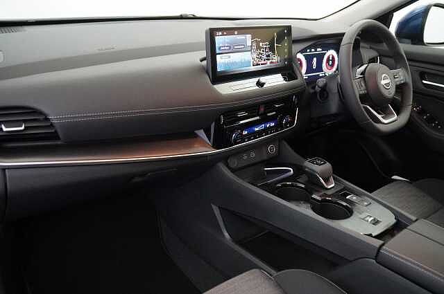 Nissan X-Trail 1.5 VC-T MH 163 N-Connecta X-Tronic Auto with 7 Seats + Nav and 360 Cameras