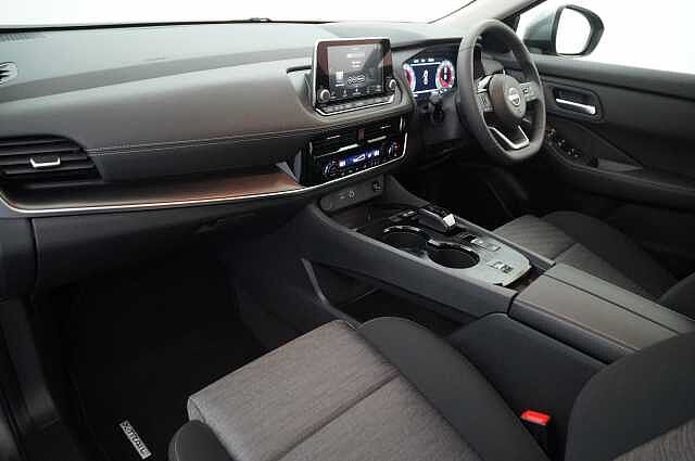 Nissan X-Trail 1.5 204 e-Power Acenta Premium Auto with 5 Seats