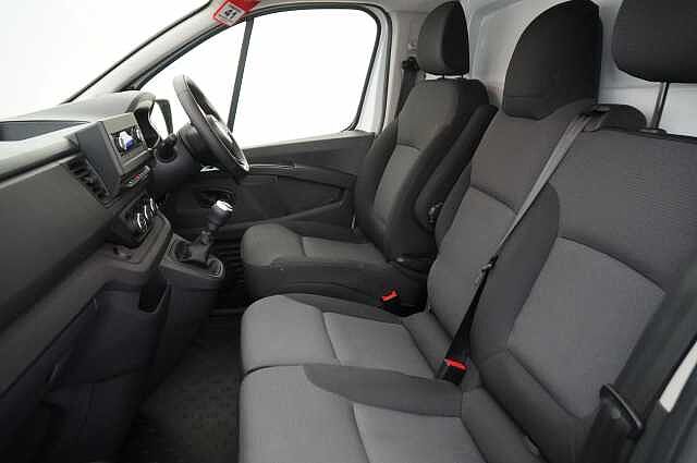 Nissan Primastar 2.0 dCi 110 Acenta L1 H1 2.8T Panel Van with Ply Lining and Slam Locks