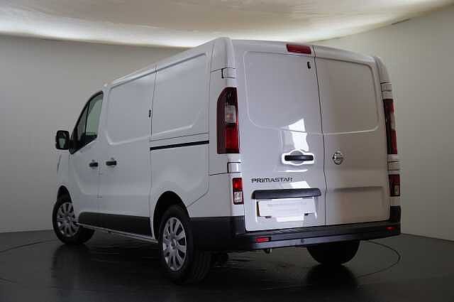 Nissan Primastar 2.0 dCi 110 Acenta L1 H1 2.8T Panel Van with Ply Lining and Slam Locks