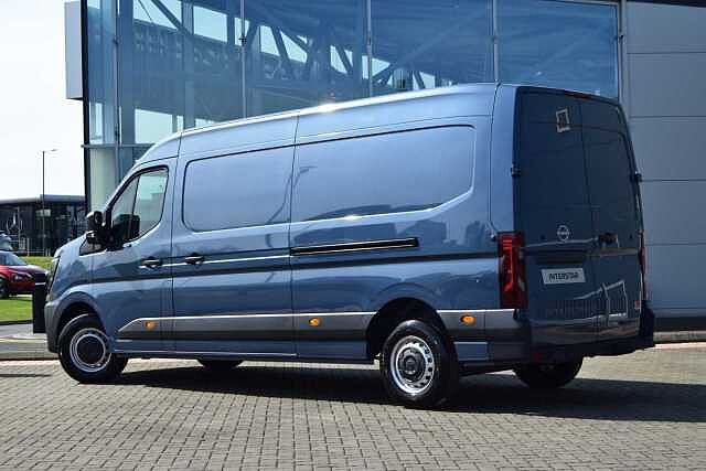 Nissan Interstar 2.0 dCi 150 Acenta L3 H2 3.5T Panel Van