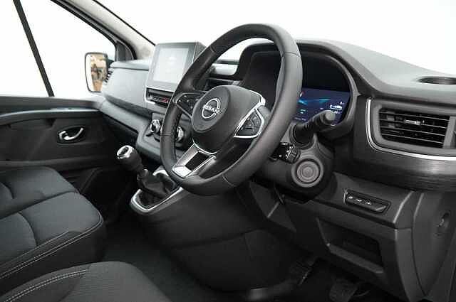 Nissan Primastar 2.0 dCi 130 Tekna L1 H1 3.0T Panel Van