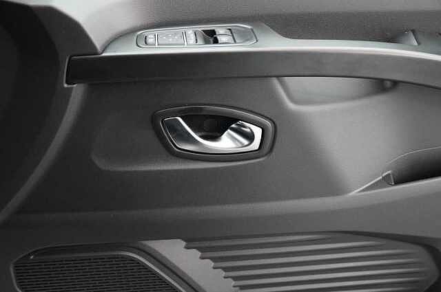 Nissan Primastar 2.0 dCi 130 Tekna L1 H1 3.0T Panel Van