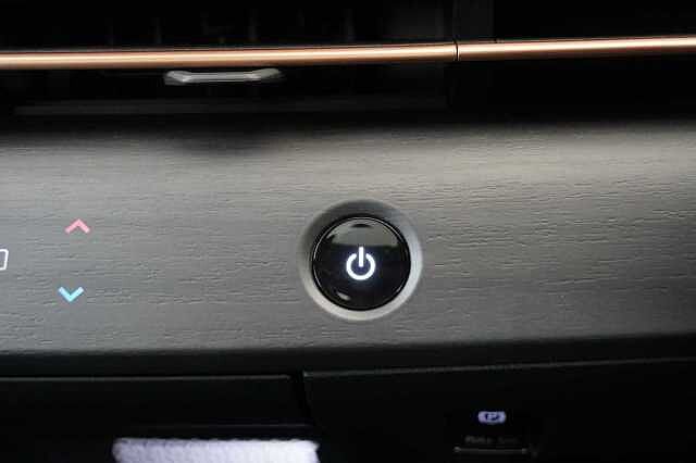 Nissan ARIYA 87KW Advance Auto with 22KW Onboard Charger and Panoramic Sky Roof Upgrade