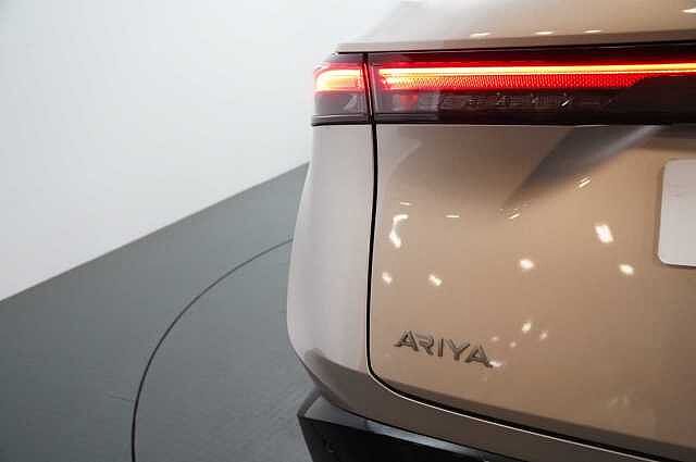 Nissan ARIYA 87KW Advance Auto with 22KW Onboard Charger and Panoramic Sky Roof Upgrade