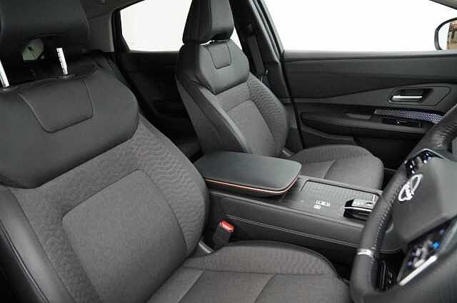 Nissan ARIYA 87KW Advance Auto with 22KW Onboard Charger and Panoramic Sky Roof Upgrade