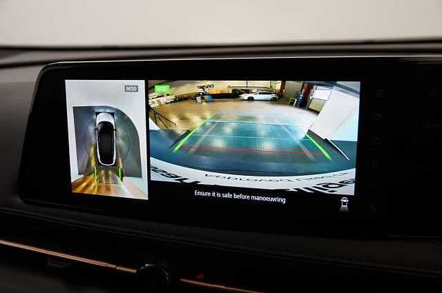 Nissan ARIYA 87KW Advance Auto with 22KW Onboard Charger and Panoramic Sky Roof Upgrade