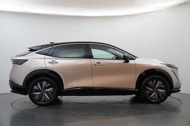 Nissan ARIYA 87KW Advance Auto with 22KW Onboard Charger and Panoramic Sky Roof Upgrade