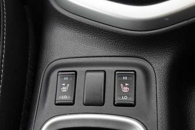 Nissan Navara 2.3 dCi 190 TT 4WD Tekna Auto Pickup with Sat Nav and 360 View Cameras