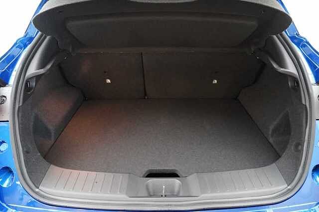 Nissan Juke 1.0 DIG-T 114 N-Connecta with Sat Nav and Rear View Camera