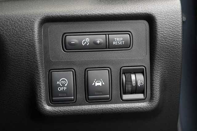 Nissan Micra 1.0 IG-T 100 N-TEC X-Tronic Auto with Sat Nav and Rear View Camera