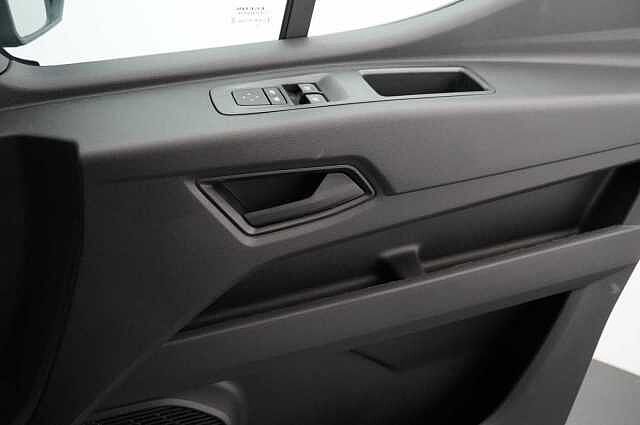 Nissan Interstar 2.0 dCi 130 Acenta L3 H2 3.5T Panel Van