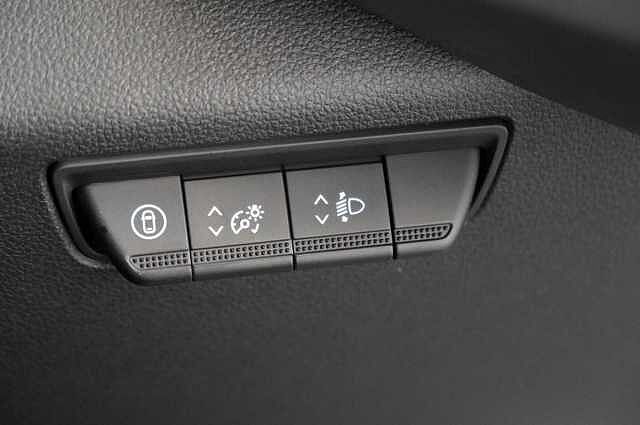 Nissan Interstar 2.0 dCi 130 Acenta L3 H2 3.5T Panel Van