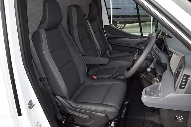Nissan Interstar 2.0 dCi 130 Acenta L3 H2 3.5T Panel Van