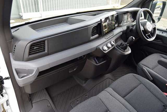 Nissan Interstar 2.0 dCi 130 Acenta L3 H2 3.5T Panel Van