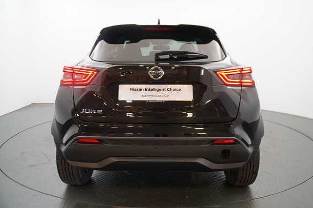 Nissan Juke 1.0 DIG-T 114 N-Connecta with Sat Nav and Rear Camera