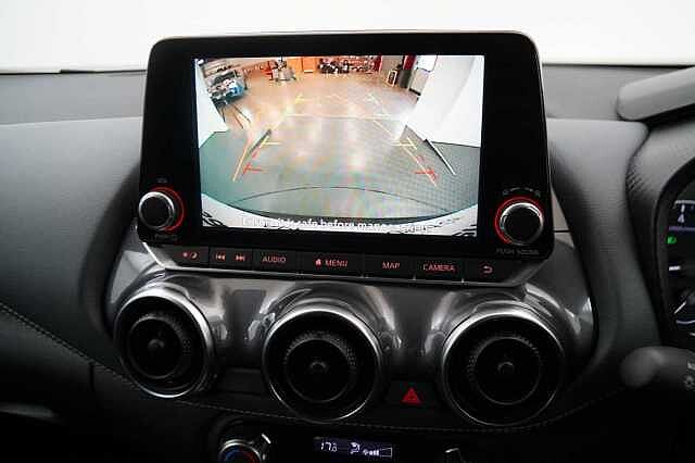 Nissan Juke 1.0 DIG-T 114 N-Connecta with Sat Nav and Rear Camera