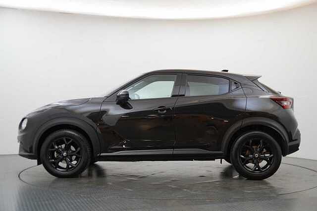 Nissan Juke 1.0 DIG-T 114 N-Connecta with Sat Nav and Rear Camera