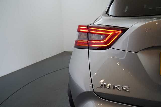 Nissan Juke 1.0 DIG-T 114 Tekna with BOSE Audio and Drive Assist Technology