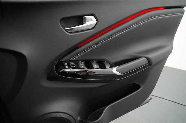 Nissan Juke 1.0 DIG-T 114 Tekna with BOSE Audio and Drive Assist Technology