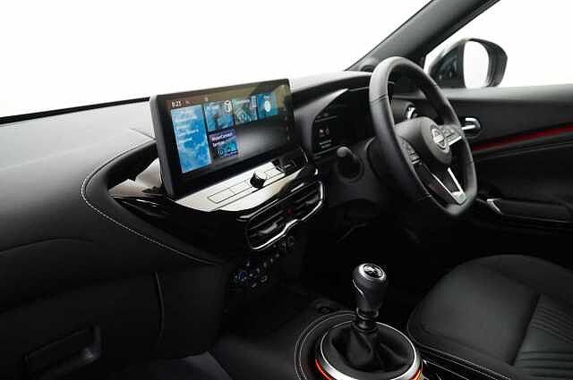 Nissan Juke 1.0 DIG-T 114 Tekna with BOSE Audio and Drive Assist Technology