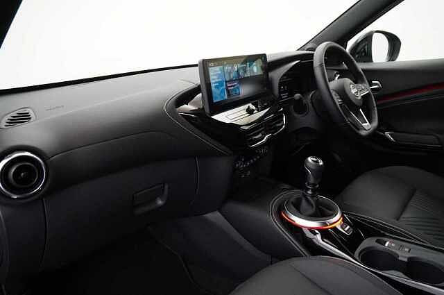 Nissan Juke 1.0 DIG-T 114 Tekna with BOSE Audio and Drive Assist Technology
