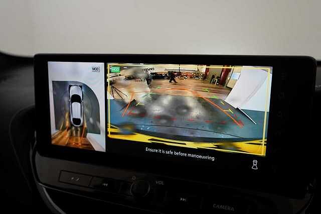 Nissan Juke 1.0 DIG-T 114 Tekna with BOSE Audio and Drive Assist Technology