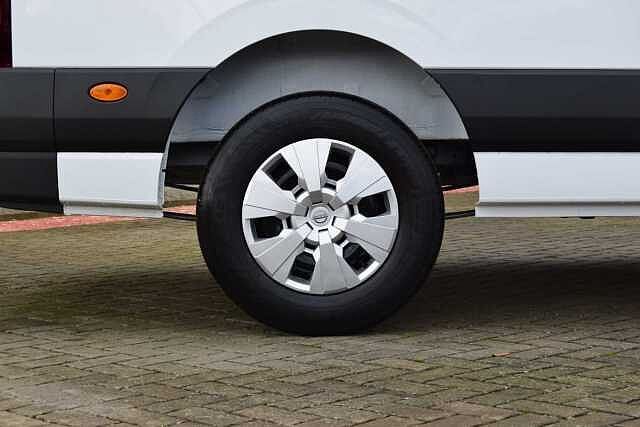 Nissan All New Interstar 2.0 dCi 150 Tekna L3 H2 3.5T Panel Van (S/S)