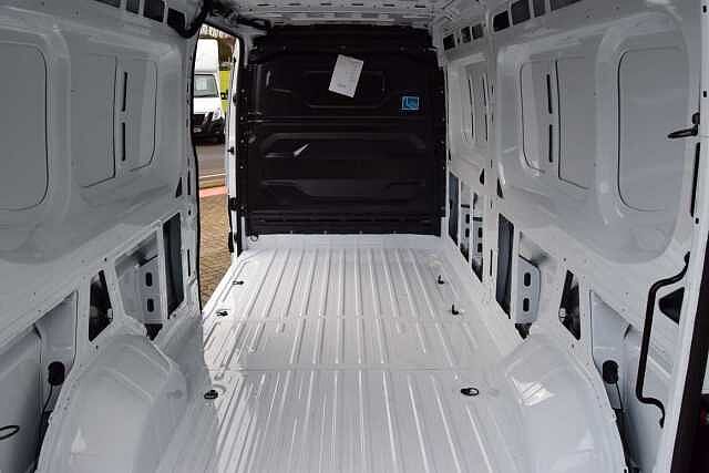 Nissan All New Interstar 2.0 dCi 150 Tekna L3 H2 3.5T Panel Van (S/S)