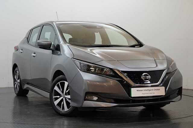Nissan LEAF 40KW Acenta Auto with Intelligent Cruise Control and Rear View Camera