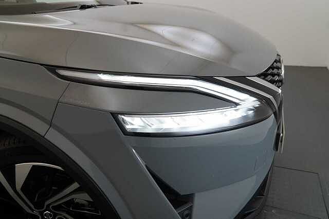 Nissan Qashqai 1.3 DIG-T MH 158 2WD Tekna+ X-Tronic Auto with BOSE and Pro Pilot Assist