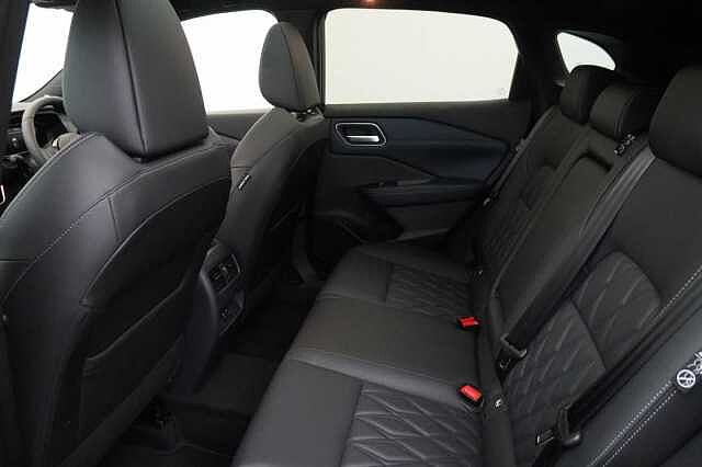 Nissan Qashqai 1.3 DIG-T MH 158 2WD Tekna+ X-Tronic Auto with BOSE and Pro Pilot Assist