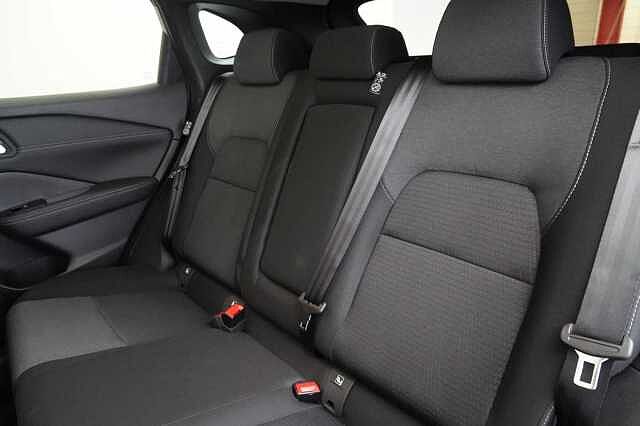 Nissan Qashqai 1.3 DIG-T MH 140 N-Connecta with Glass Roof + Sat Nav and 360 View Cameras
