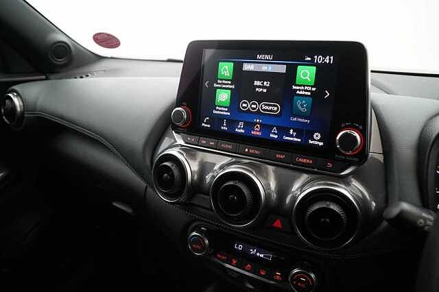 Nissan Juke 1.0 DIG-T 117 N-Connecta with Sat Nav and Rear View Camera