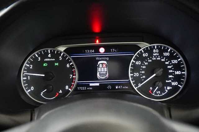 Nissan Juke 1.0 DIG-T 117 N-Connecta with Sat Nav and Rear View Camera