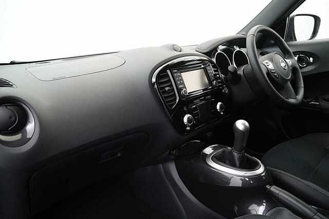Nissan Juke 1.6 112 BOSE Personal Edition with Nav and Rear Camera + Black Style Pack