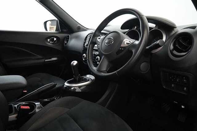 Nissan Juke 1.6 112 BOSE Personal Edition with Nav and Rear Camera + Black Style Pack
