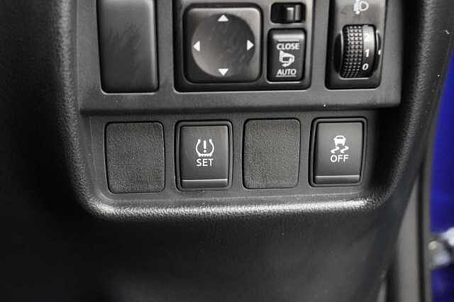 Nissan Juke 1.6 112 BOSE Personal Edition with Nav and Rear Camera + Black Style Pack