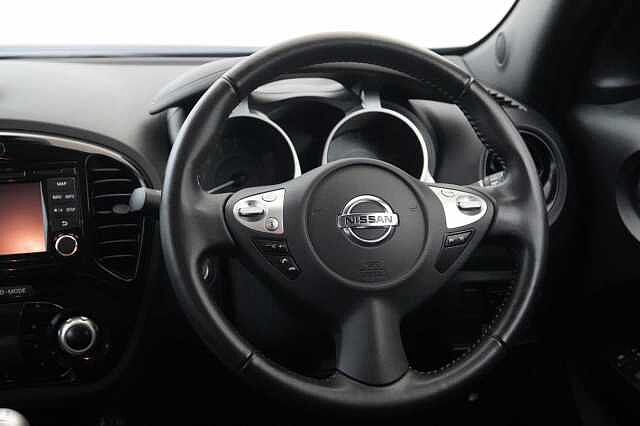 Nissan Juke 1.6 112 BOSE Personal Edition with Nav and Rear Camera + Black Style Pack