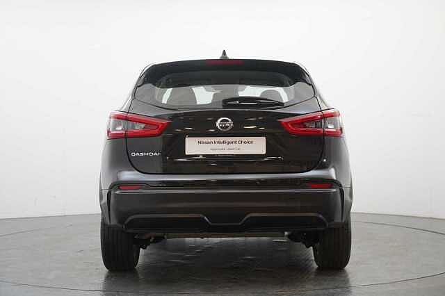 Nissan Qashqai 1.3 DIG-T 160 Acenta Premium with Sat Nav and Rear View Camera