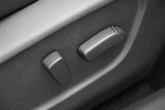 Nissan Qashqai 1.3 DIG-T 160 Tekna with BOSE Audio and Drive Assist Technology